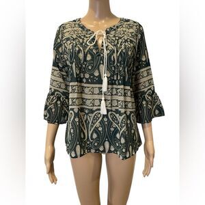 Skies are Blue Women's Paisley Print Top - Green and Cream size XS